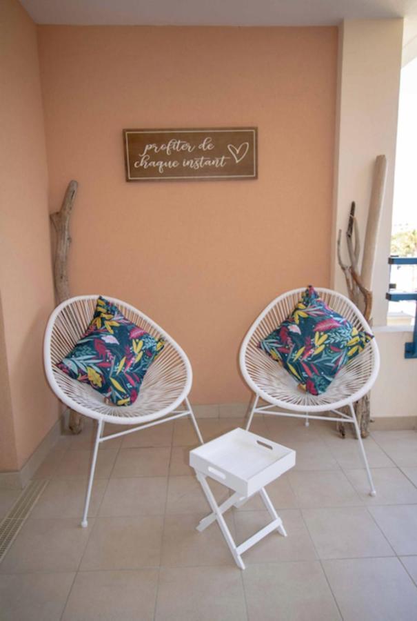 Bright Apt Of 32 M Renovated Near Town Fréjus Kültér fotó